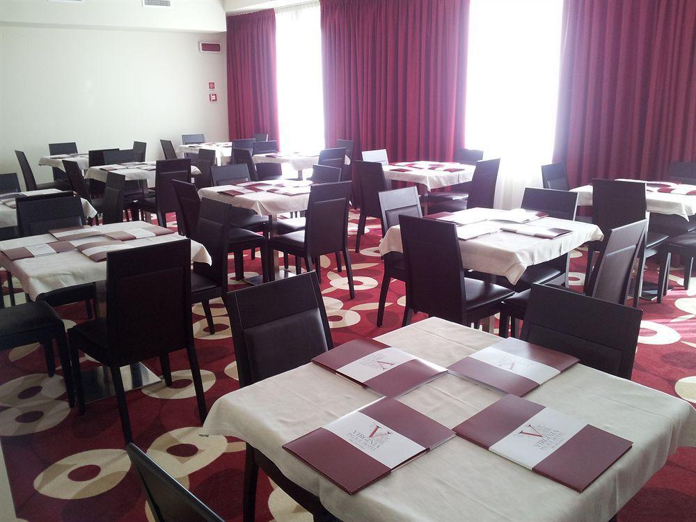 Virginia Palace Hotel Garbagnate Milanese Esterno foto