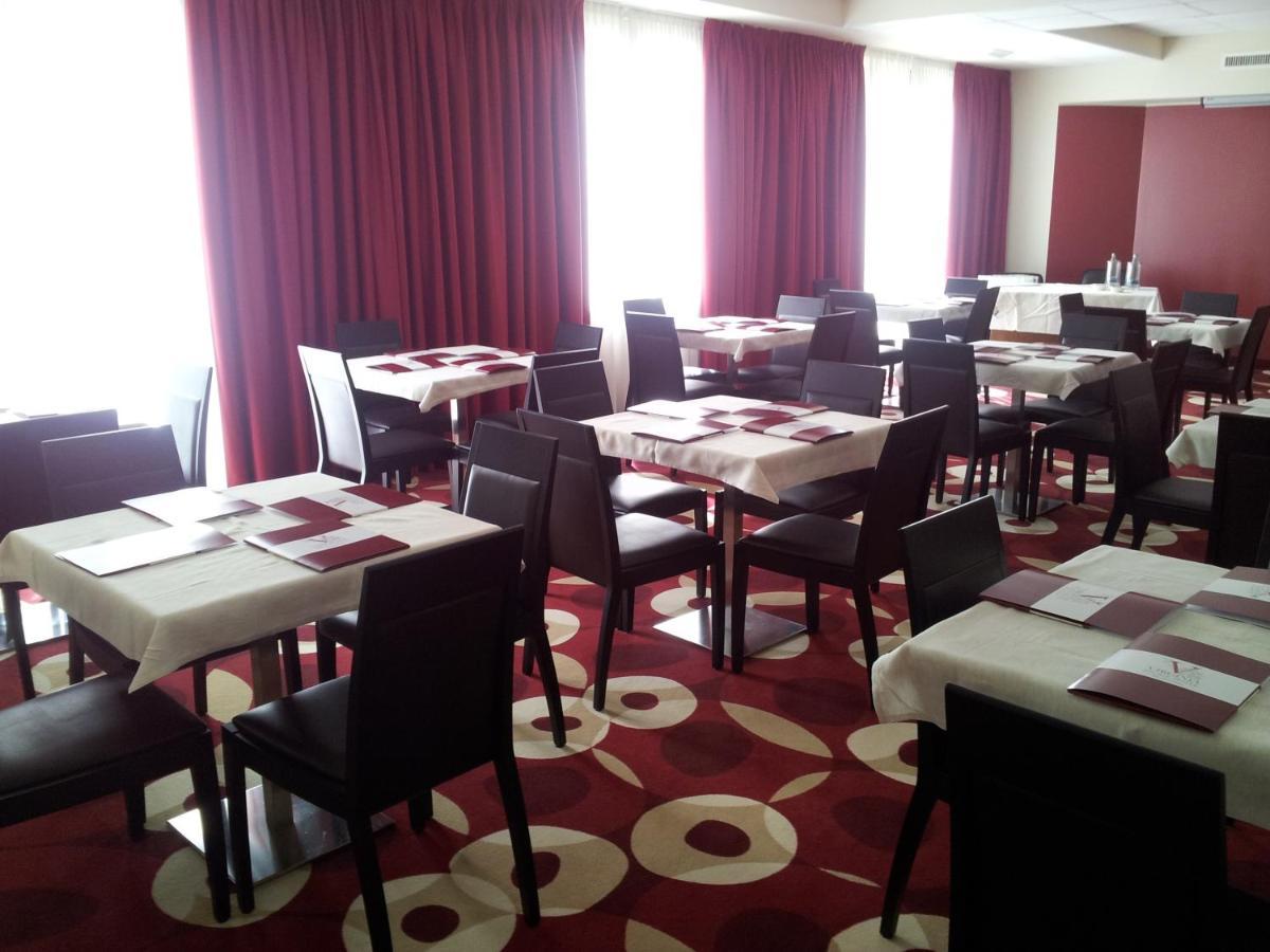 Virginia Palace Hotel Garbagnate Milanese Esterno foto